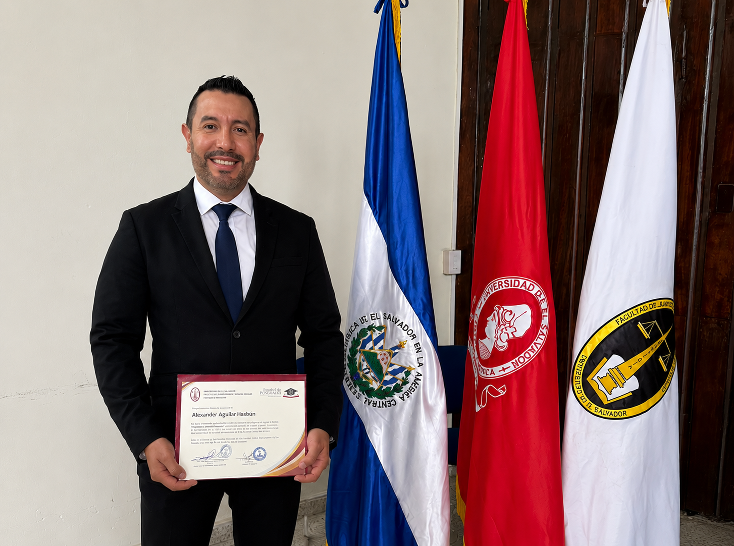 Certificación y formación continua de BCL Corp Law.